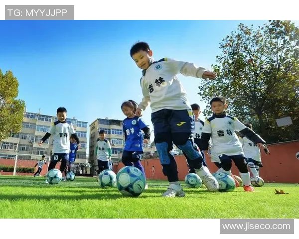 刘秀英专访：从绿茵场到人生舞台的足球旅程回顾