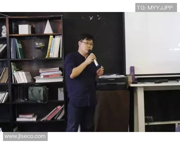杨娜专访：揭示篮球领域成功的秘诀与心路历程